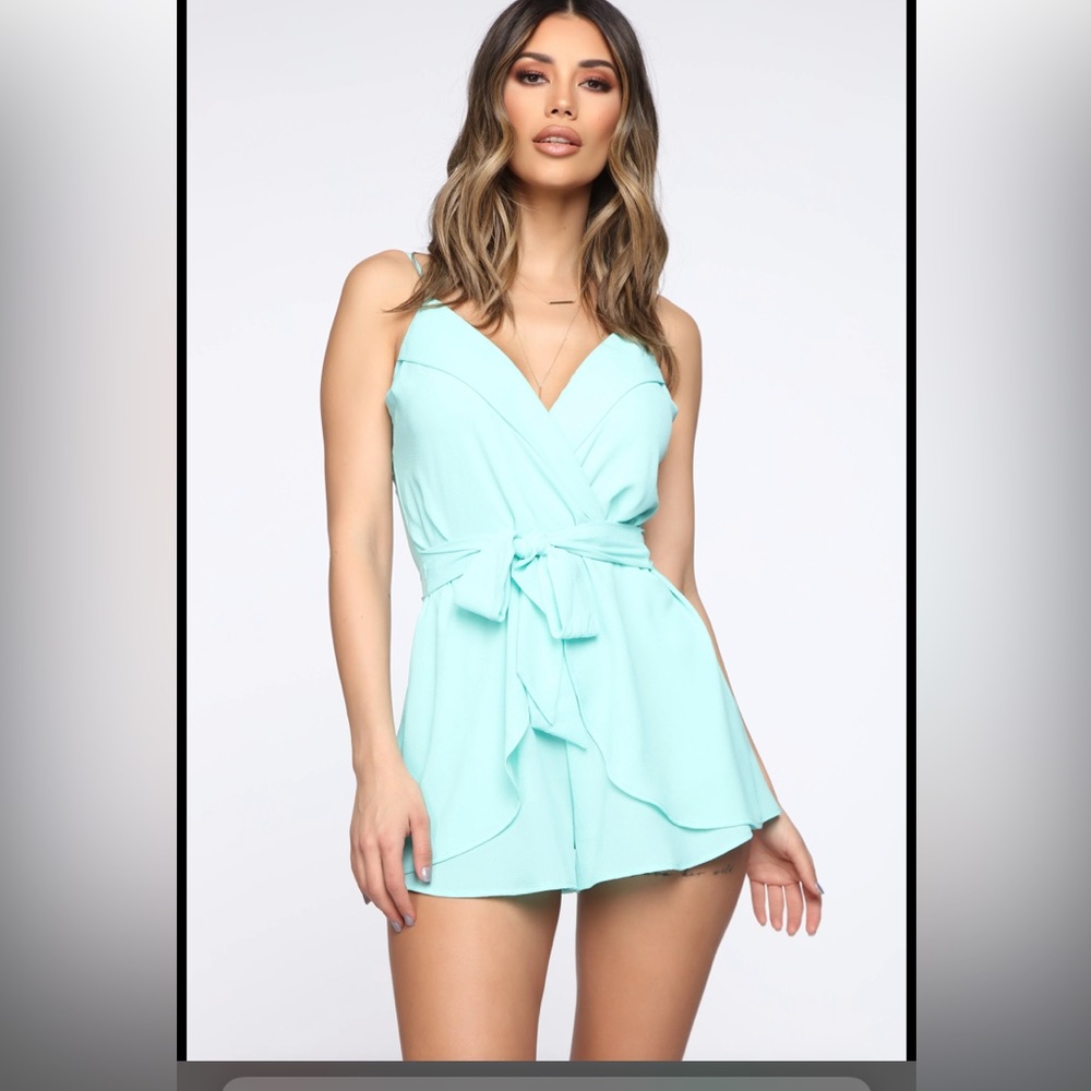 Fashion Nova romper